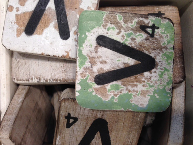 Lettres en bois 10x10cm