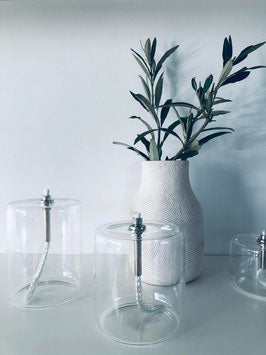 Lampe à huile cylindre. L'huile pour lampe à huile est également en vente.