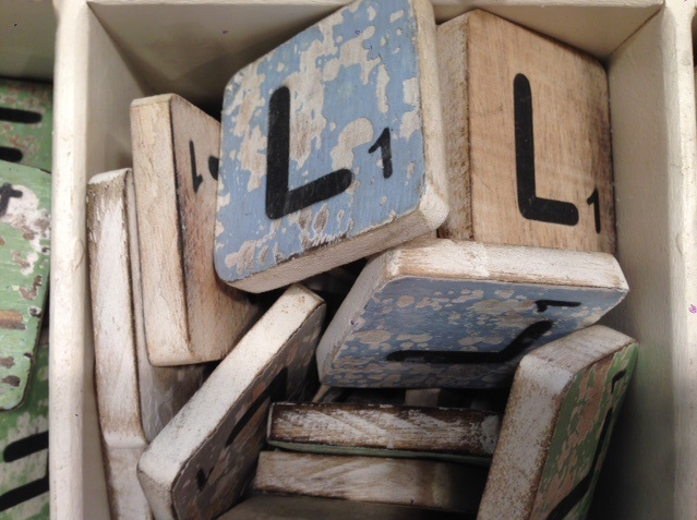 Lettres en bois 10x10cm