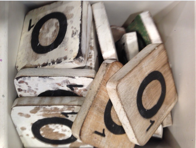 Lettres en bois 10x10cm