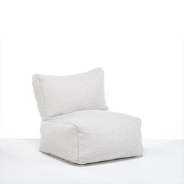 Witte boho kinderlounge - binnen en buiten