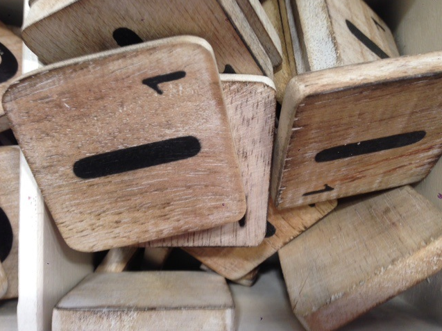 Lettres en bois 10x10cm