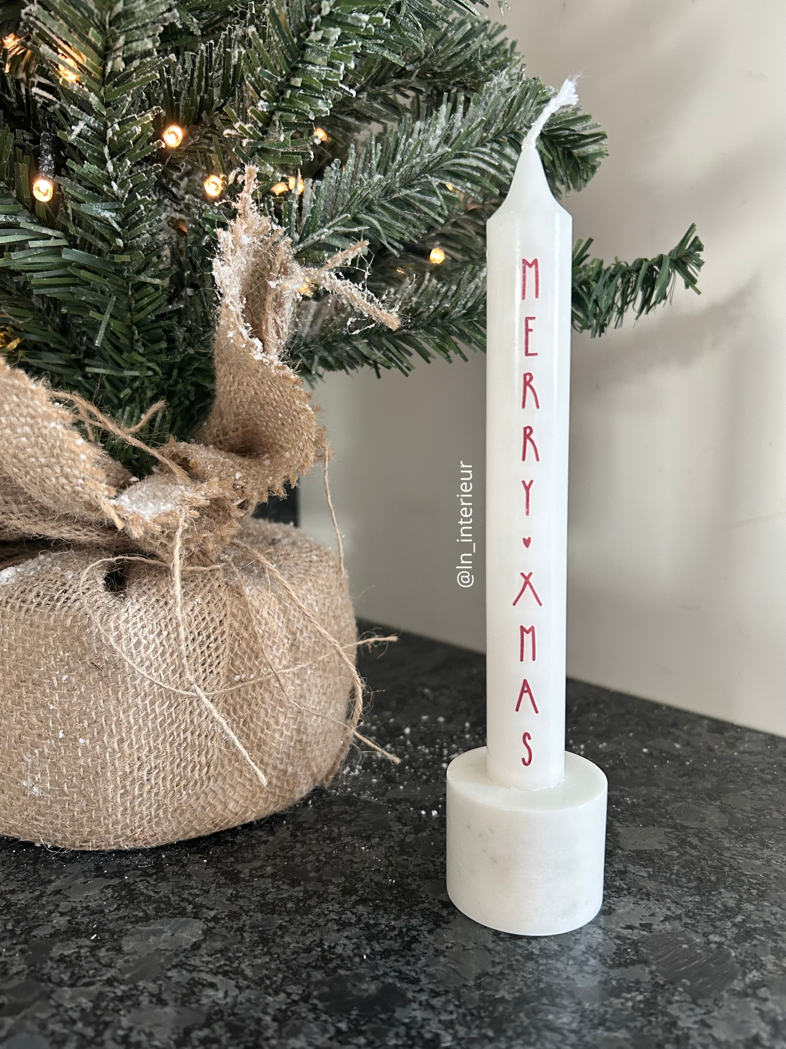 Bougie blanche merry xmas