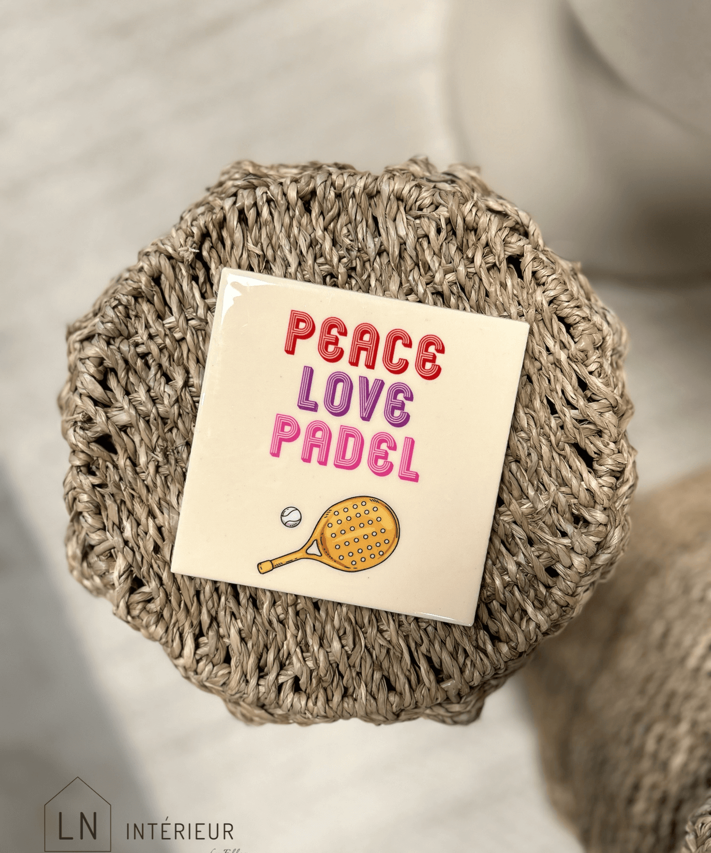 Carreau en céramique peace love padel