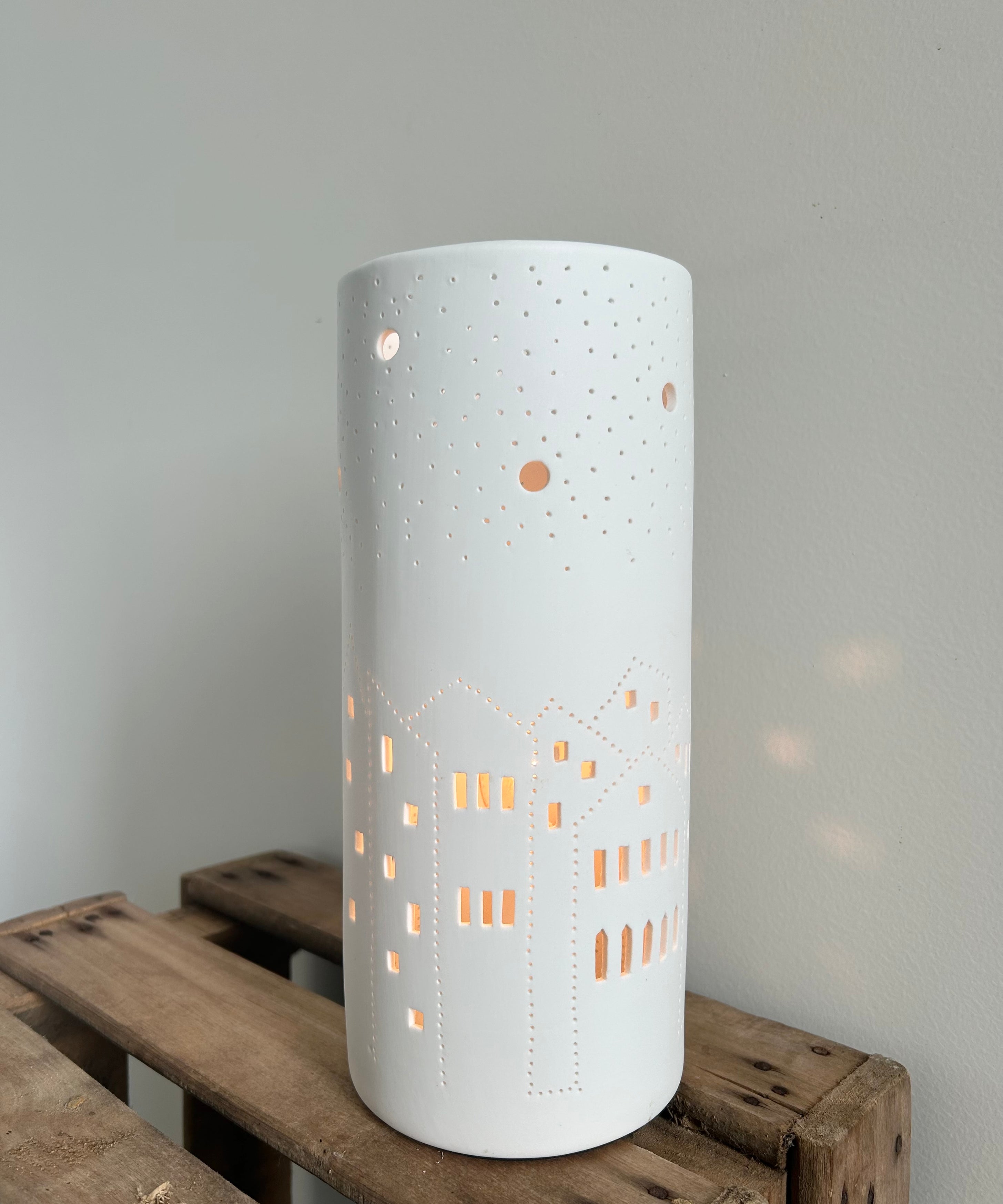 Lampe en céramique blanche village de petites maisons